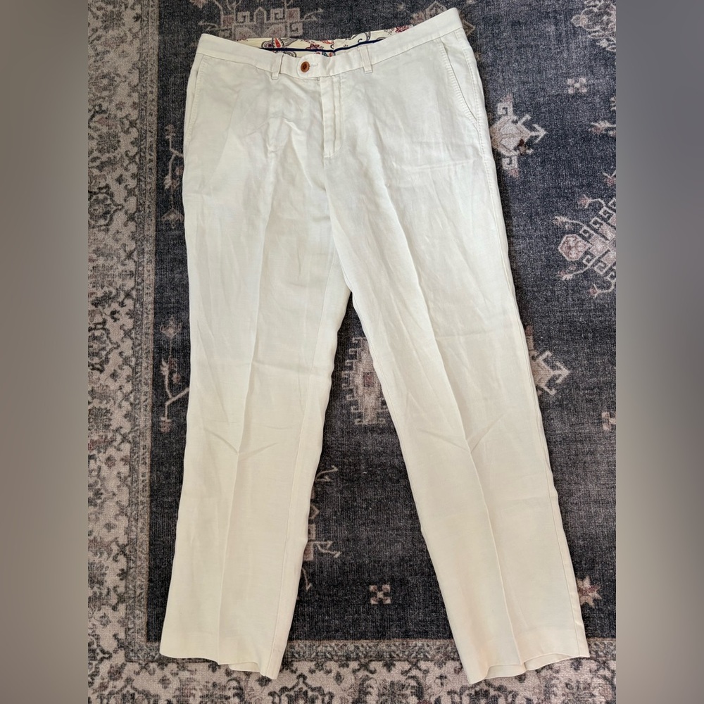 Tommy Bahama Men's Light Tan Chinos